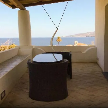Le Terrazze Di Salina, A 100 Mt Dalla Holiday home Lingua